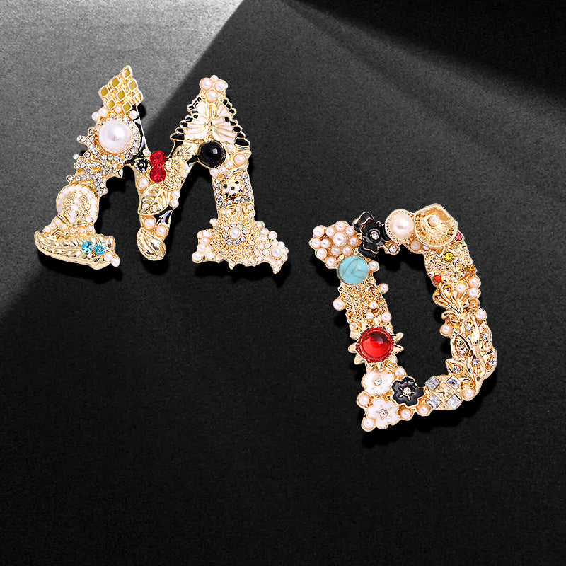 Retro Fashion Rhinestone Pearl Letter Brooch