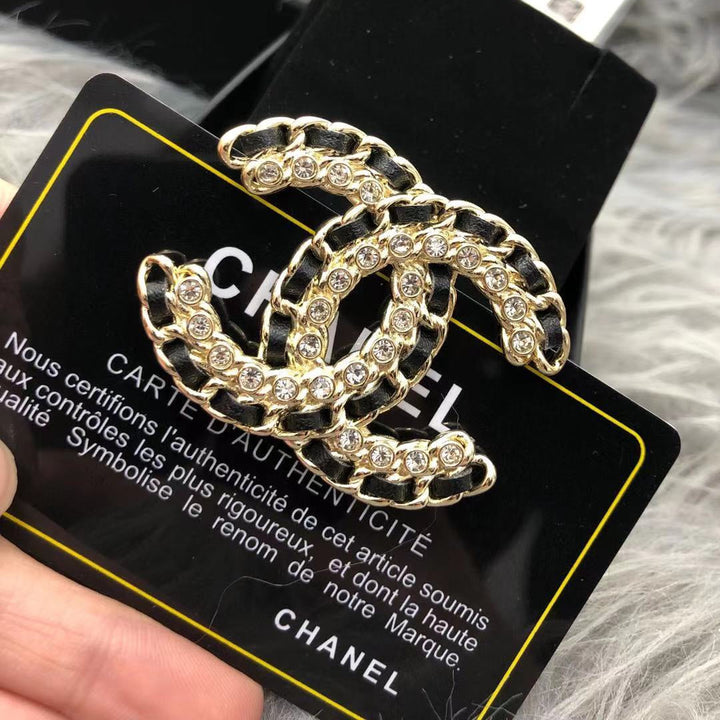 Fashion CC rhinestone brooch