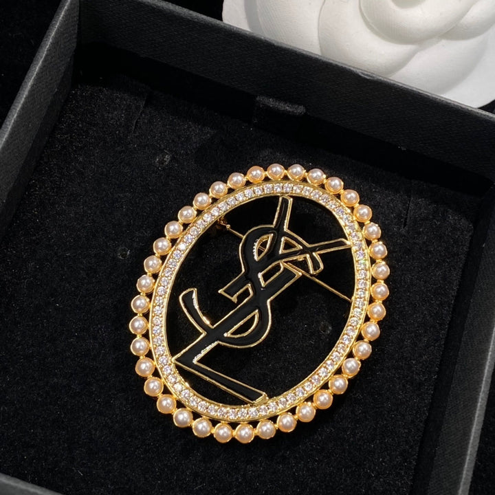 Fashion Pearl Circle Brooch