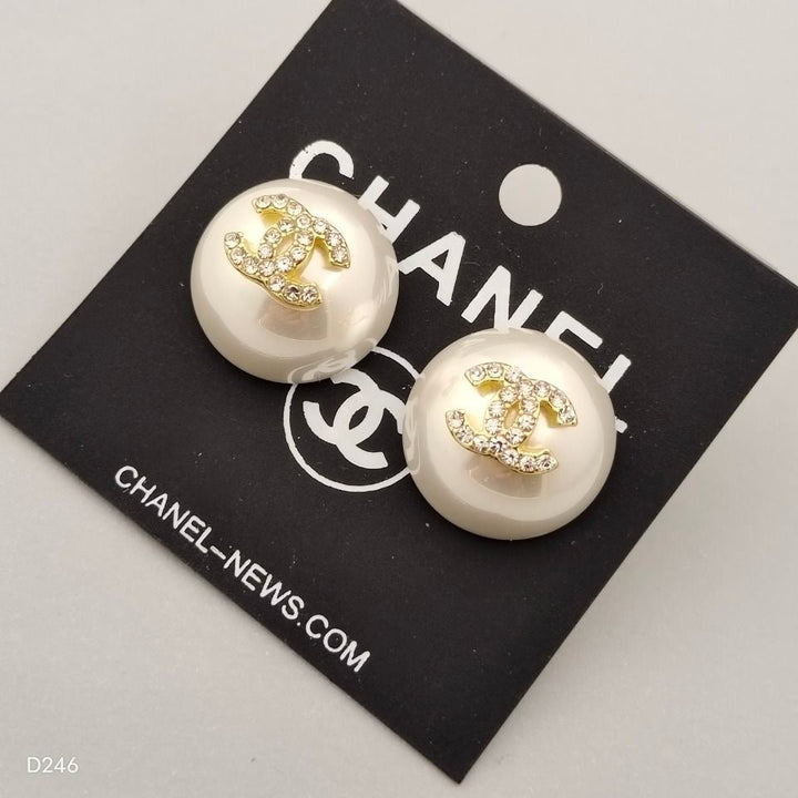 Round Pearl Earrings