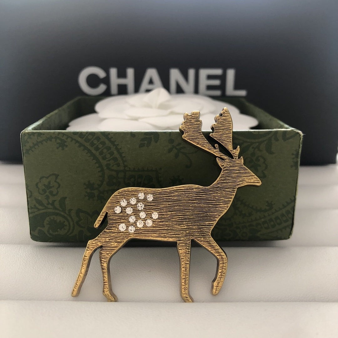 Fawn Brooch