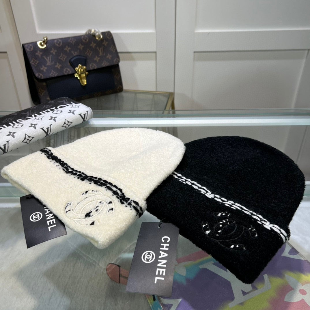 2 Colors Fashion CC Knit Hat