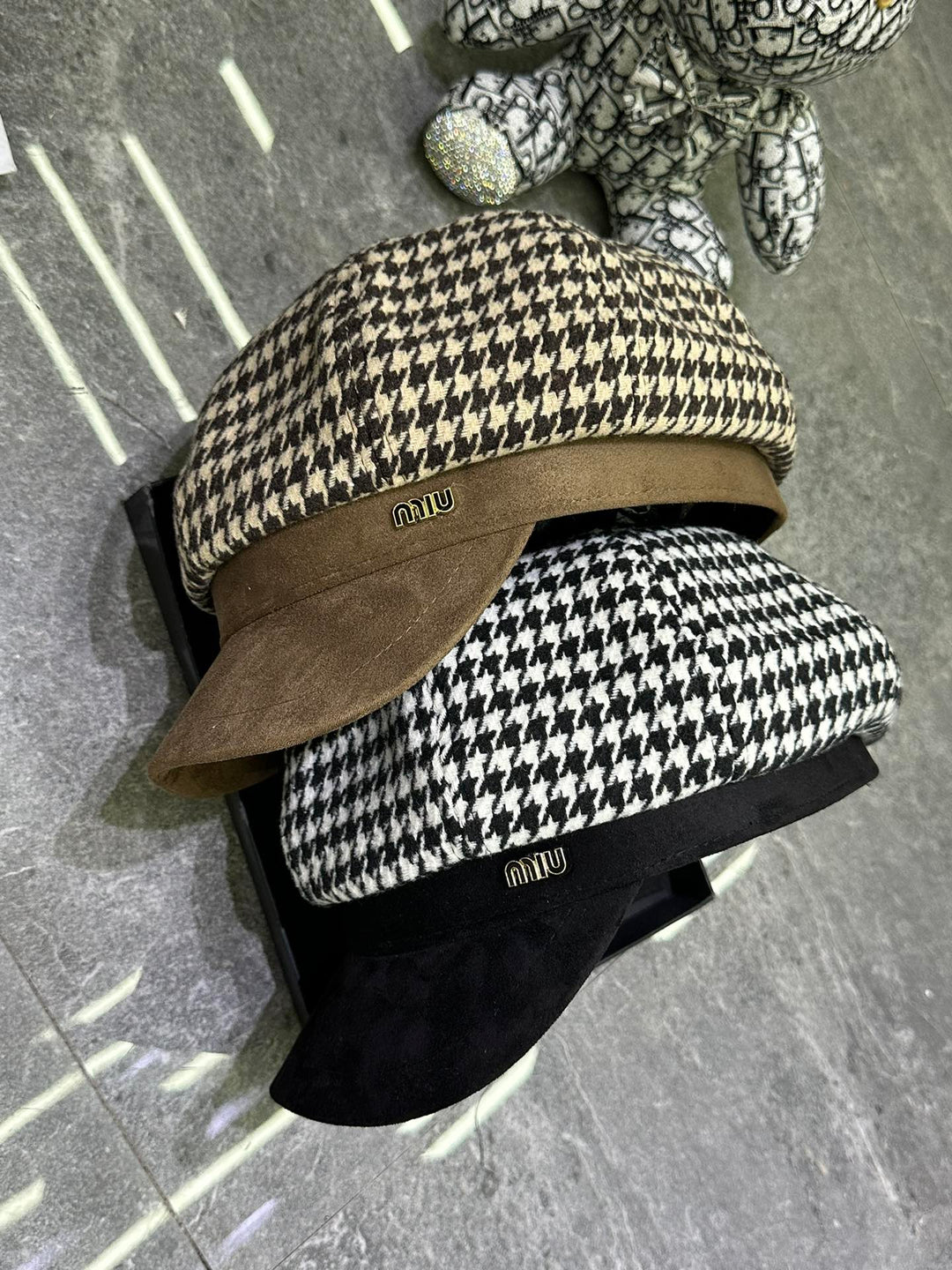 Fashion hot fall and winter octagonal hat