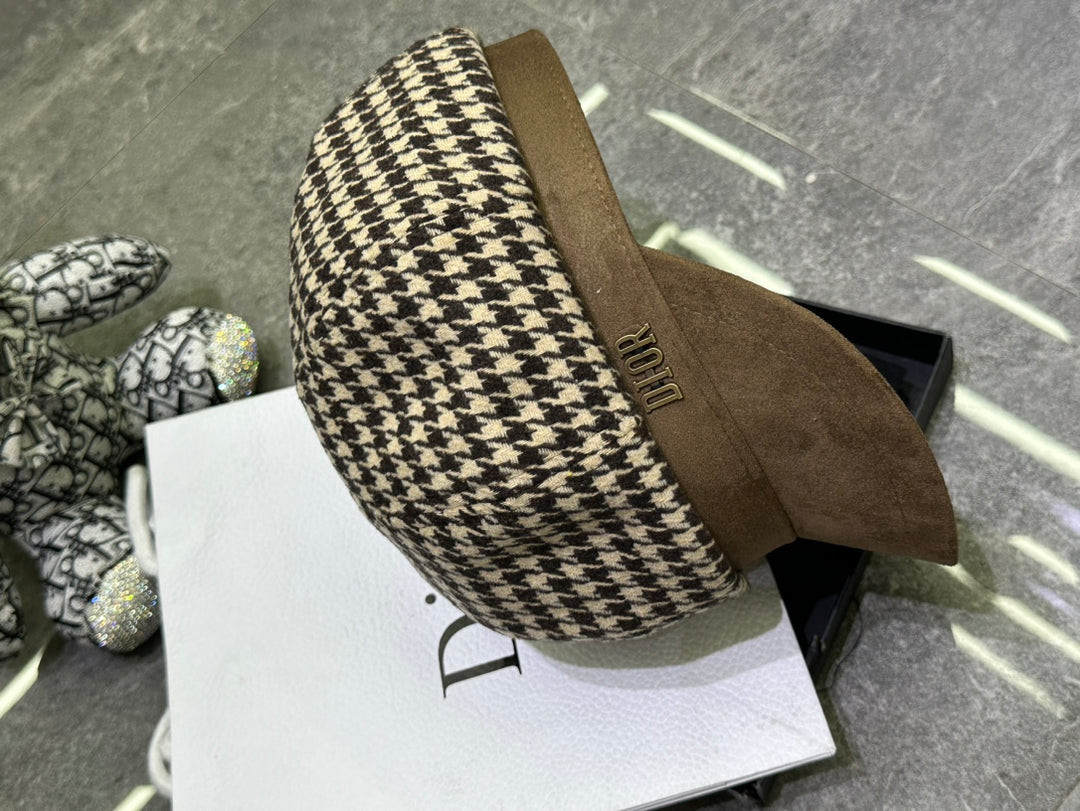 Fashion CD Thousand Bird Check Octagonal Hat