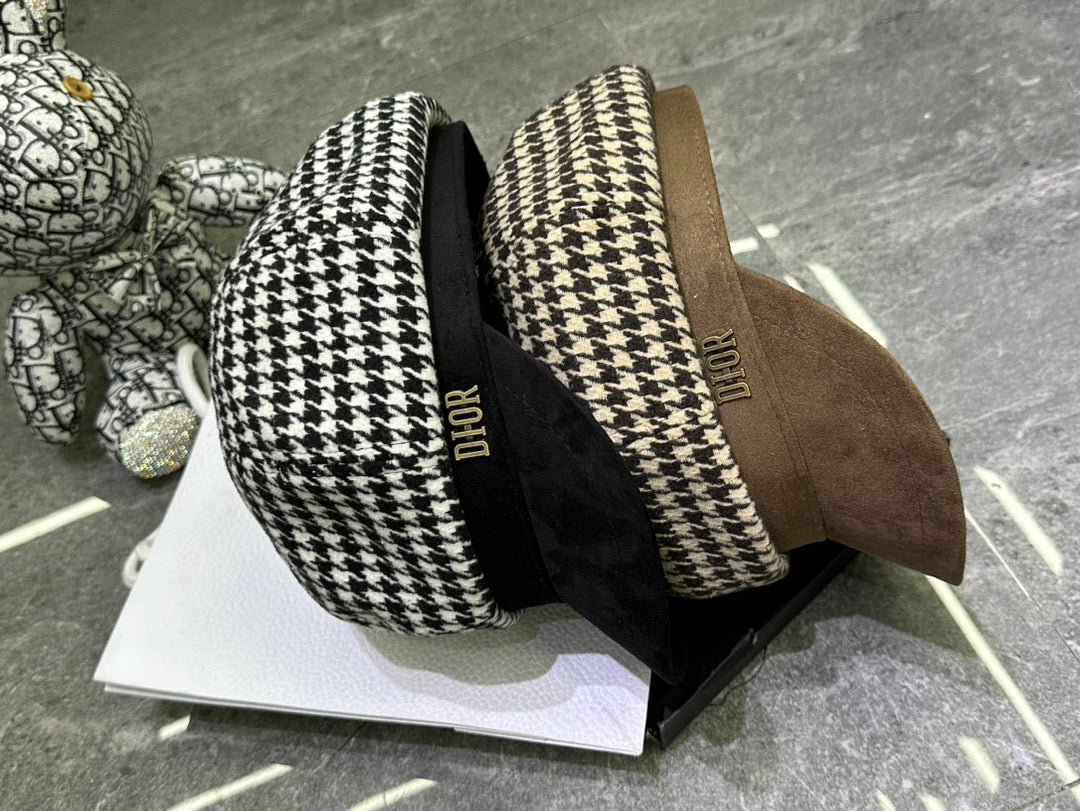 Fashion CD Thousand Bird Check Octagonal Hat