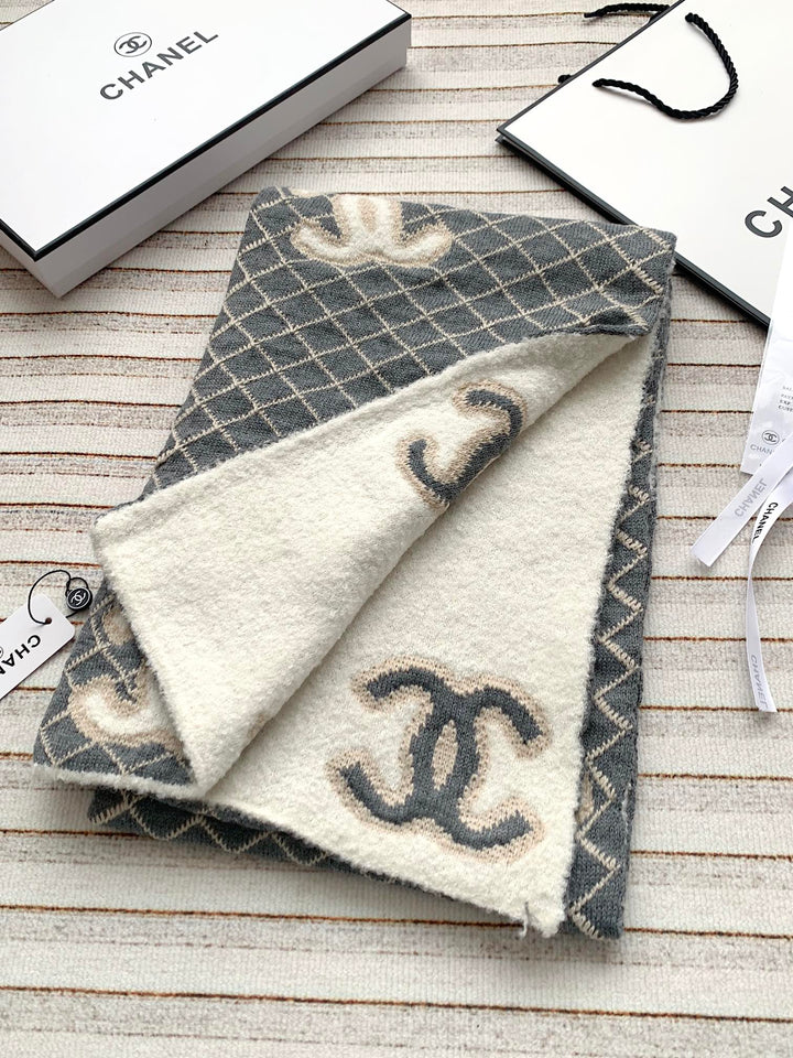 3 colors double C cashmere knitted long scarf