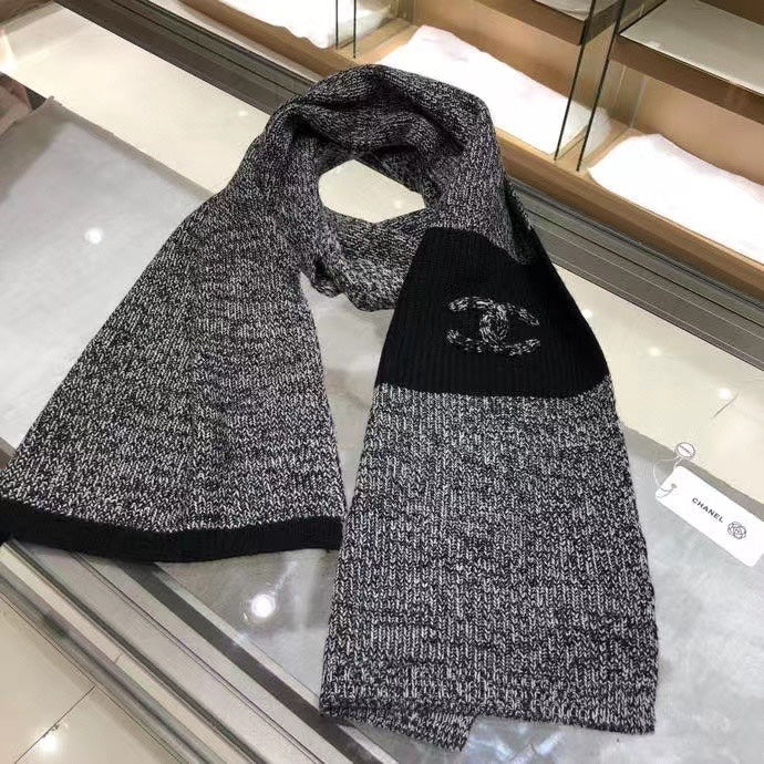 2 colors double C cashmere knitted long scarf